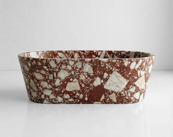 Handcrafted Red Bulgari Marble Bathtub: Freestanding Stone Spa Tub