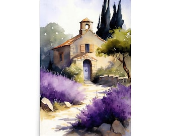 Puede incluir: Una pintura de acuarela que representa un edificio de piedra con un campanario, una puerta azul y contraventanas marrones. Un camino conduce a la entrada, rodeado de vibrantes arbustos de lavanda morada, árboles verdes y altos cipreses oscuros.
