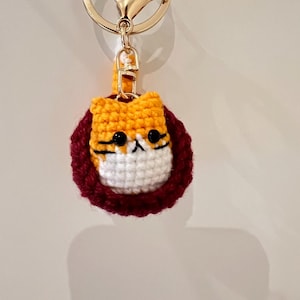 Handmade Crochet Cat Keychain – Chubby Kitty Keyring, Soft Amigurumi Cat Charm, Cute Gift for Cat Lovers With Red Scarf