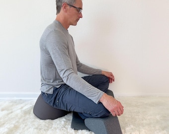 Meditation Leg Wedges & Floor Pad: Adjustable Cross-Legged Support