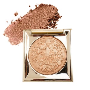 Benzarahi Bronzer - 100% Waterproof, vegan, and cruelty free. Made with Chinese Herbal Medicine.
