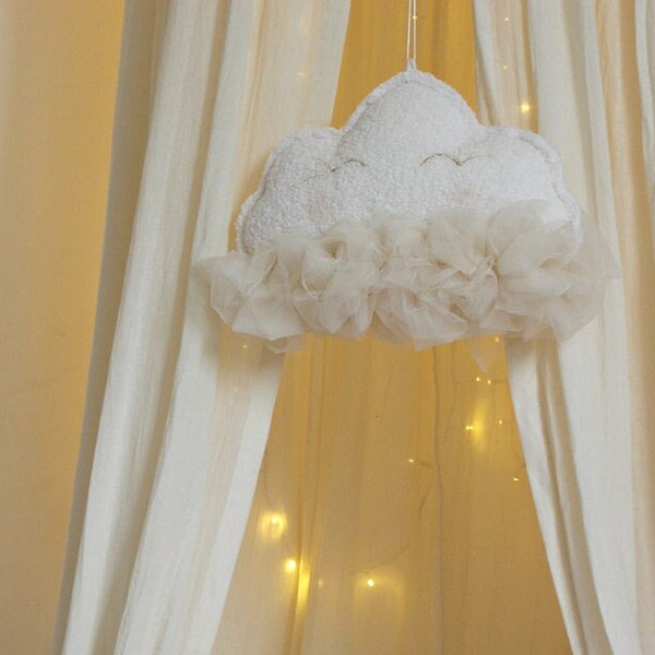 Alexandra Nuage Cloud Mobile Dekoration Ecru Vanilla Handmade| Mobil | Kinder-Mobile-Dekoration | handgemachte Deko | Dekoration aufhängen