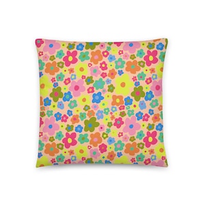 Groovy Flower Pillow/ Retro Interior Decor/ Flower Power Pillow/ Flower Pattern Pillow/ Retro Flower Home Decor Colorful Pillow Artwork