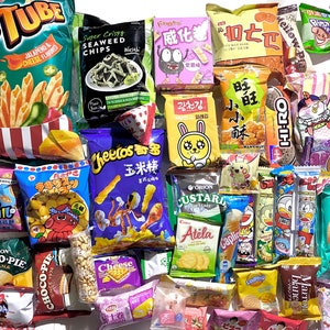 Asian Snacks Box 45pcs | Japanese Korean Chinese Asian snacks | Exotic Snacks Box | Candies ramen snacks | Mochi | Ramune Halloween
