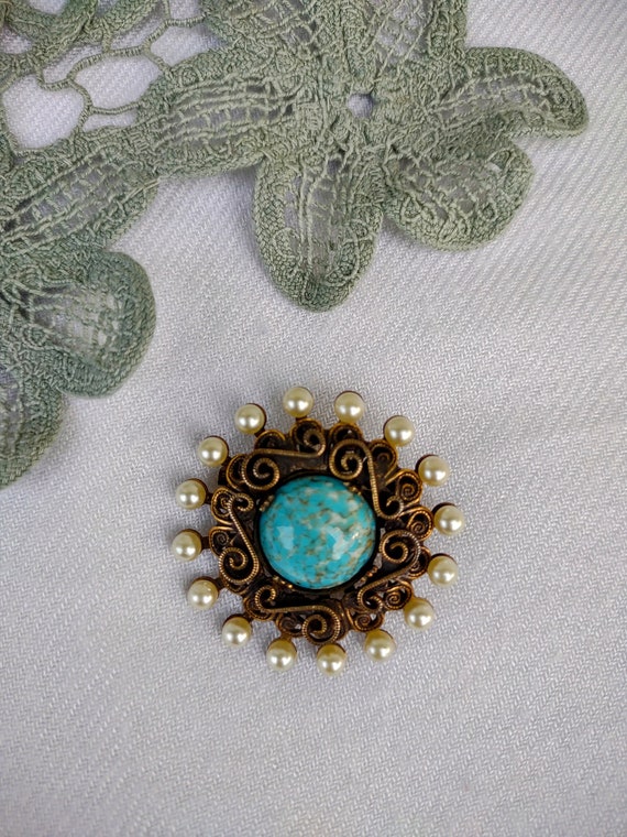 Vintage Faux Turquoise & Faux Pearl Victorian Styl