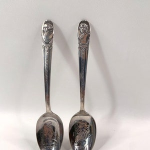 Wm Rogers Silver Plate Presidential Spoons Jefferson John Adams Souvenir