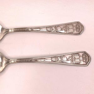 1933 Chicago Century of Progress Worlds Fair Souvenir 2 Spoons Oneida Par Plate