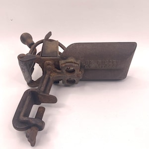 Antique Double Arm Cherry Pitter Tool Stoner Goodell Co 1906 Primitive Cast Iron
