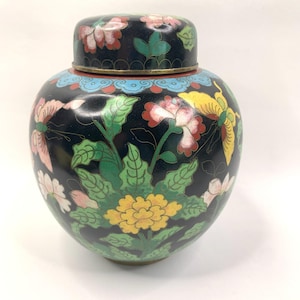 Vintage Enamel Chinese Cloisonne Ginger Jar With Lid Butterfly&#39;s Flowers 7&quot;H Home Decor