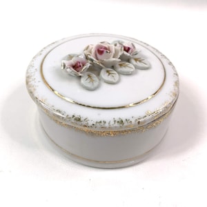 Vintage Heart Shape Lavender Flowers Trinket Box Cottage Core 3D Raised Roses