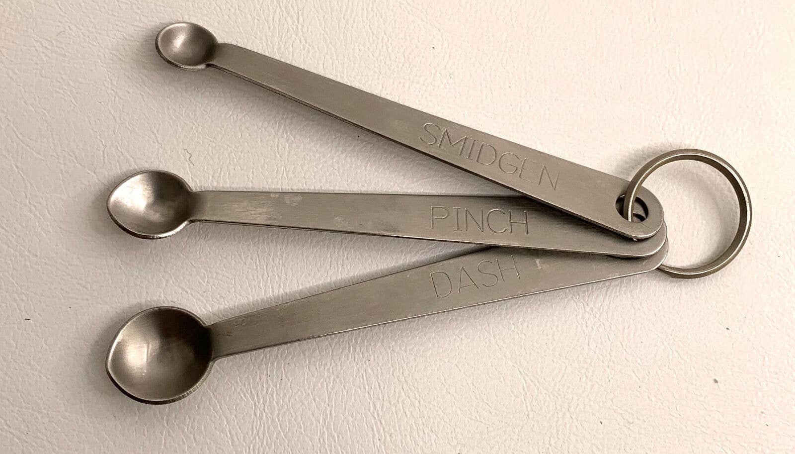 Stainless Steel Pinch/Smidgen/Dash Measuring Spoons : Dexam - at the heart  of your kitchen