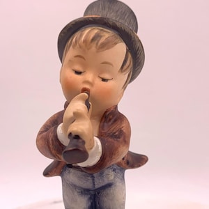 Goebel Hummel Figurine Serenade #85 TMK5 W Germany Boy with Horn 5&quot;