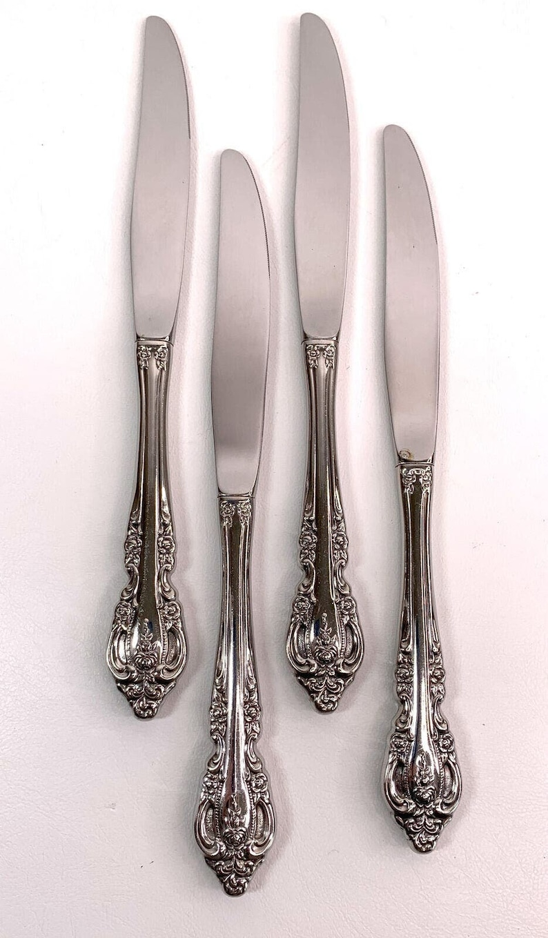 Oneida Community Brahms Stainless Flatware 4 Dinner Knifes Modern Betty