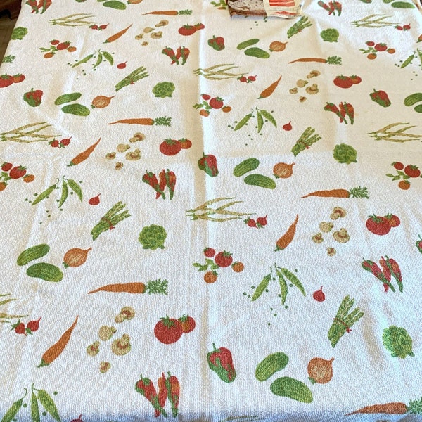 Vintage Wilendure Terry Cloth Tablecloth W/Label Veggies 52 x 52 Farmers Market