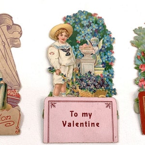3 vintage neerklapbare Valentijnskaarten Duitsland kleine jongens in matrozenpakken