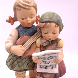 Goebel Hummel Figurine Close Harmony #336 TMK5 W. Germany Singing Girls 5.5&quot;