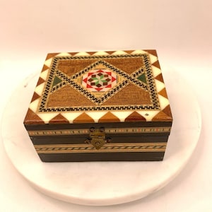 Vintage Inlaid Mosaic Wood Box 4&quot; Marquetry Trinket Box with Geometric Pattern