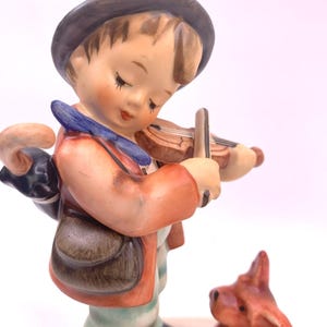 Goebel Hummel Puppy Love Figurine HUM 86 TMK 5 W. Germany Boy with Violin & Dog