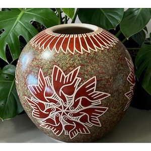 Mata Ortiz Pottery Leonel Lopez Saenz Floral Ducks Birds Flowers Mexican Clay