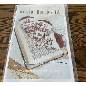 Erica Michaels Bristol Berries III Linen Berry Collection Motifs Chart Pattern