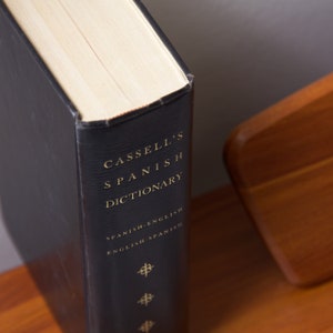 1966 Cassell&#39;s Spanish Dictionary