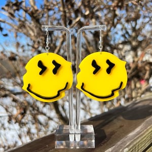 Trippy Smiley Face Earrings (festival earrings, smiley earrings, festival jewelry, rave jewelry, kandi, funky jewelry, trippy earrings)