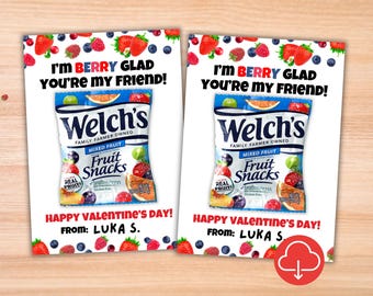 Può includere: Due biglietti di San Valentino stampabili con una confezione di Welch's Mixed Fruit Snacks con il testo "I'm Berry Glad You're My Friend!" e "Happy Valentine's Day! From: LUKA S."