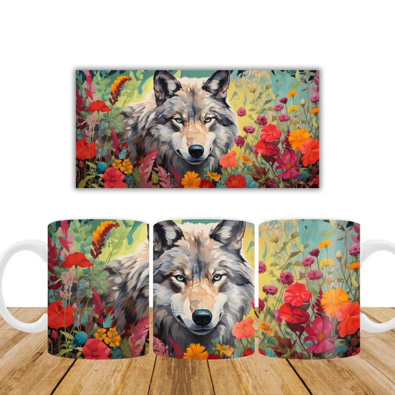 Puede incluir: Una taza de cer&aacute;mica blanca con una imagen colorida de un lobo rodeado de flores. El lobo tiene un pelaje gris y blanco y ojos verdes. Las flores son rojas, naranjas, amarillas y rosas.