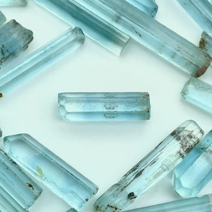 Natural Blue Aquamarine Pencil Rough Lot – 30 Pieces Raw Blue Crystal Points Specimen for Jewelry Making, Wire Wrapping, Facet Making.