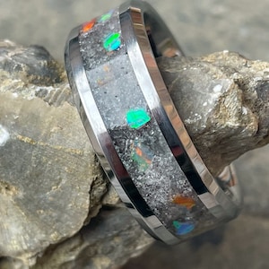 Custom Sand Inlay Tungsten Ring - Personalized 4mm & 8mm Wedding Band | Beach Honeymoon Engagement Ring Anniversary Gift for Men or Women