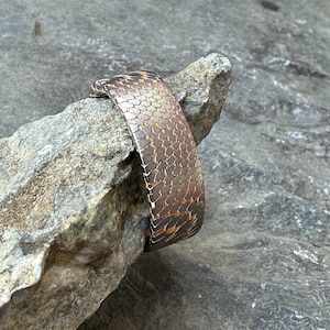 Etched Superconductor Ring: Titanium Niobium Alloy, Modern Wedding Band