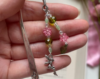 fairycore/cottagecore aesthetic metal bookmark | fairy garden, flowers, leave, charms, beads