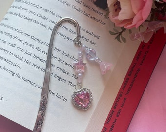 Pink coquette aesthetic inspired metal bookmark - pearls, pink, heart, beaded