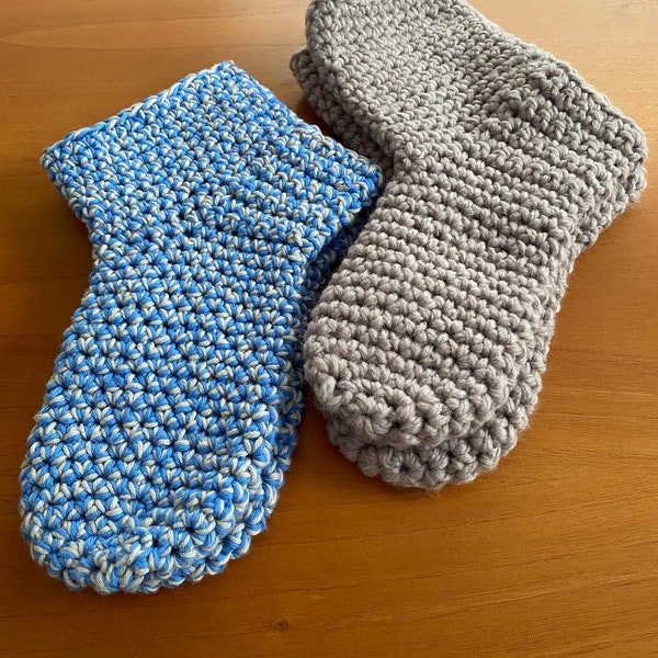 Kuschelsocken/Haussocken/Puschen: warme gehäkelte Socken/Bettsocken jedes Paar ein Unikat - endlich warme Füße im Bett oder auf der Couch