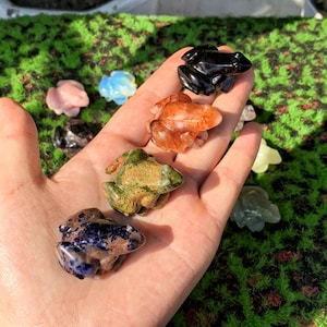 1.3“ Natural Mix Quartz Frog,Gem Frog,Crystal Frog,Frog Sculpture,Home Decor,Mineral Specimen,Crystal Chakra,Reiki Heal,Crystal Gift 1pc