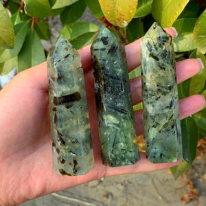70mm+ Natural Prehnite Obelisk,Crystal Obelisk,Quartz Tower,Quartz Obelisk,Crystal Wand,Mineral Specimen,Crystal Gift,Crystal Chakra