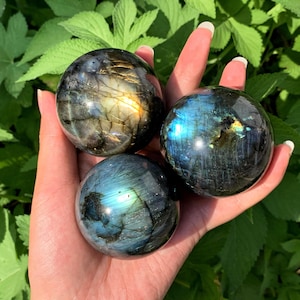 5-6cm Natural Labradorite Ball,Quartz Ball,Gemstone Sphere,Crystal Sphere,Divination Crystal Ball,Home Decor,Reiki Heal,Crystal Gifts 1pc