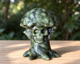 Natural Serpentine Mushroom Skull Figurine, Green Jade Mushroom, Crystal Skull, Halloween Decor, Reiki Healing Crystal