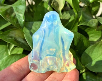 2" White Opalite Ghost Skull,Quartz Ghost,Crystal Ghost,Ghost Sculpture,Mineral Specimen,Home Decor,Reiki Healing,Crystal Gifts 1pc