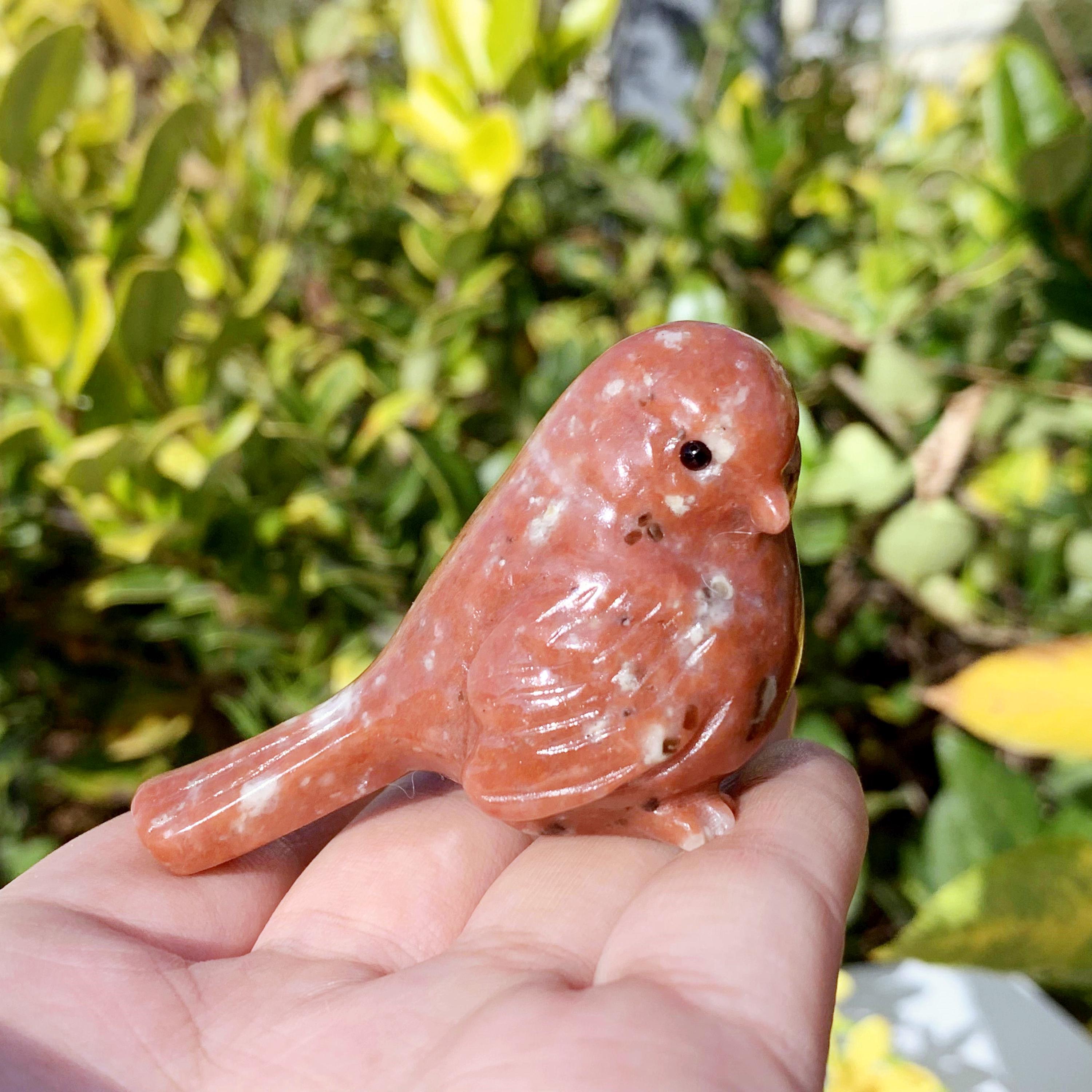 緑翡翠の鳥彫刻：天然秀岩石クリスタルヒーリング - Etsy 日本