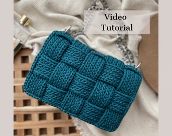 Crochet bag pattern, video tutorial, step by step pattern, high fashion purse, diy crocheted purse, unique design, t-shirt yarn fashion