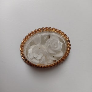 Lucite plastic flowers floral bouquet brooch 1930s large Vintage kitsch-Old brooch in Lucite- Reversed Carved Intaglio Lucite Flower Brooch
