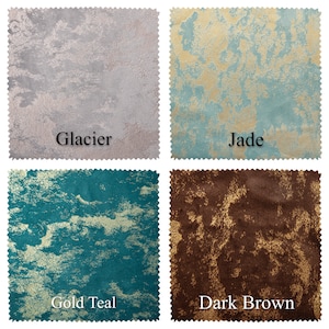 Pode incluir: Quatro amostras de tecido com um visual texturizado e marmorizado. As amostras s&atilde;o etiquetadas como "Glacier", "Jade", "Gold Teal" e "Dark Brown".