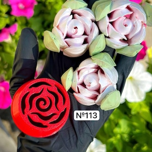 Jeu de buses à glaçage n°7 : embouts en plastique pour décoration de gâteaux, fleurs en crème au beurre (4 pièces)