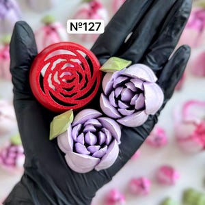 Buse à glaçage tulipe XXL : astuce pour décorer un gâteau avec des fleurs de guimauve