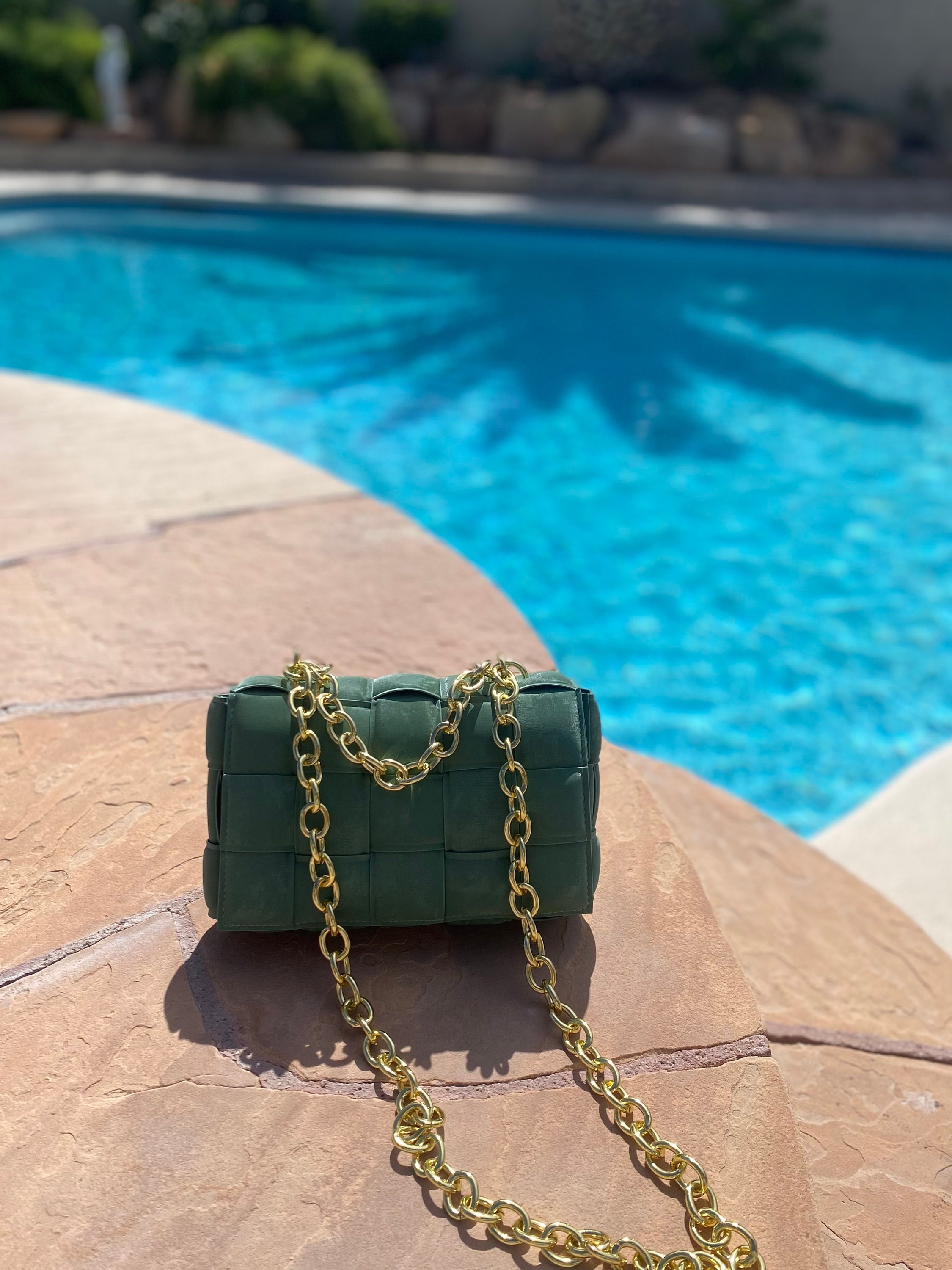 Green bag with gold chain new arrivals