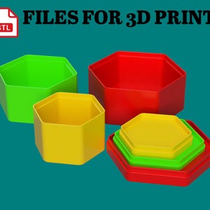 Può includere: Una collezione di contenitori esagonali colorati in verde, rosso e giallo. L'immagine include il testo "FILES FOR 3D PRINT" e un ovale arancione con la scritta "This is a digital item."