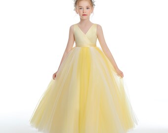 New V Neck Flower Girls Dresses For Wedding First Communion Yellow Tulle Party Prom Princess Pageant Gown For Kids With Belt