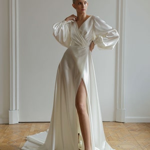 Robe de mariée ivoire, robe de mariée Aline, robe de mariée élégante, robe de mariée en soie, robe de mariée sexy, robe de mariée minimaliste image 4