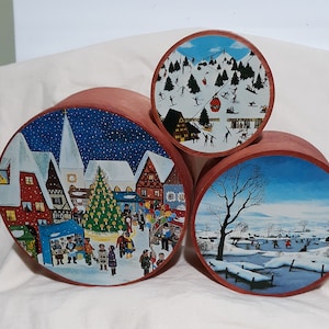 Vintage Shaker Style set of Christmas Nesting Boxes